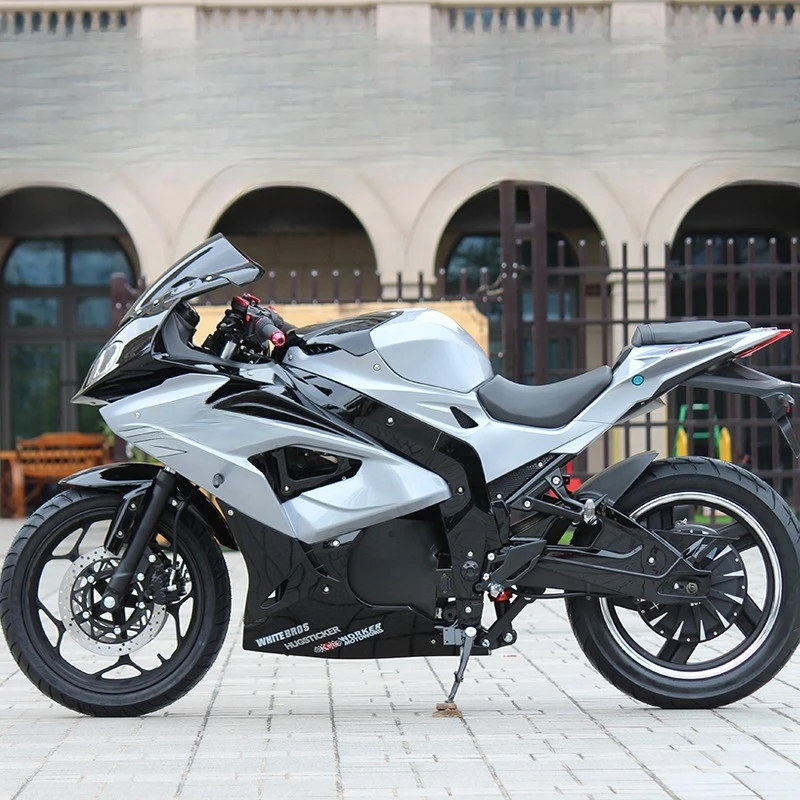 

Electric motorcycles, large sports cars, high-power electric motorcycles, electric road racing street cars