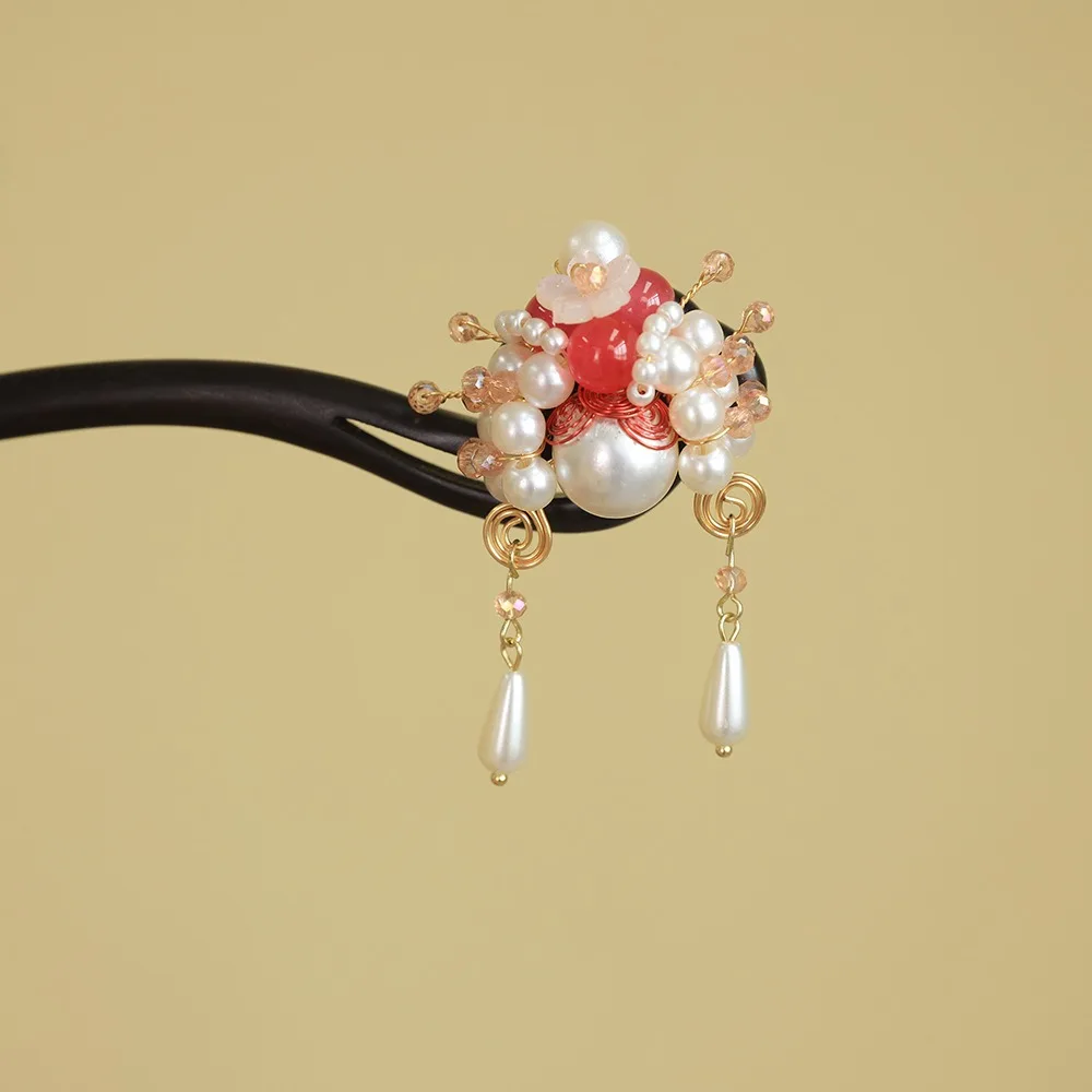 

Новая заколка для волос в китайском стиле с кисточкой, красный цветок, деревянная палочка для волос, античная ретро юбка с конским лицом, головные уборы, палочки для волос