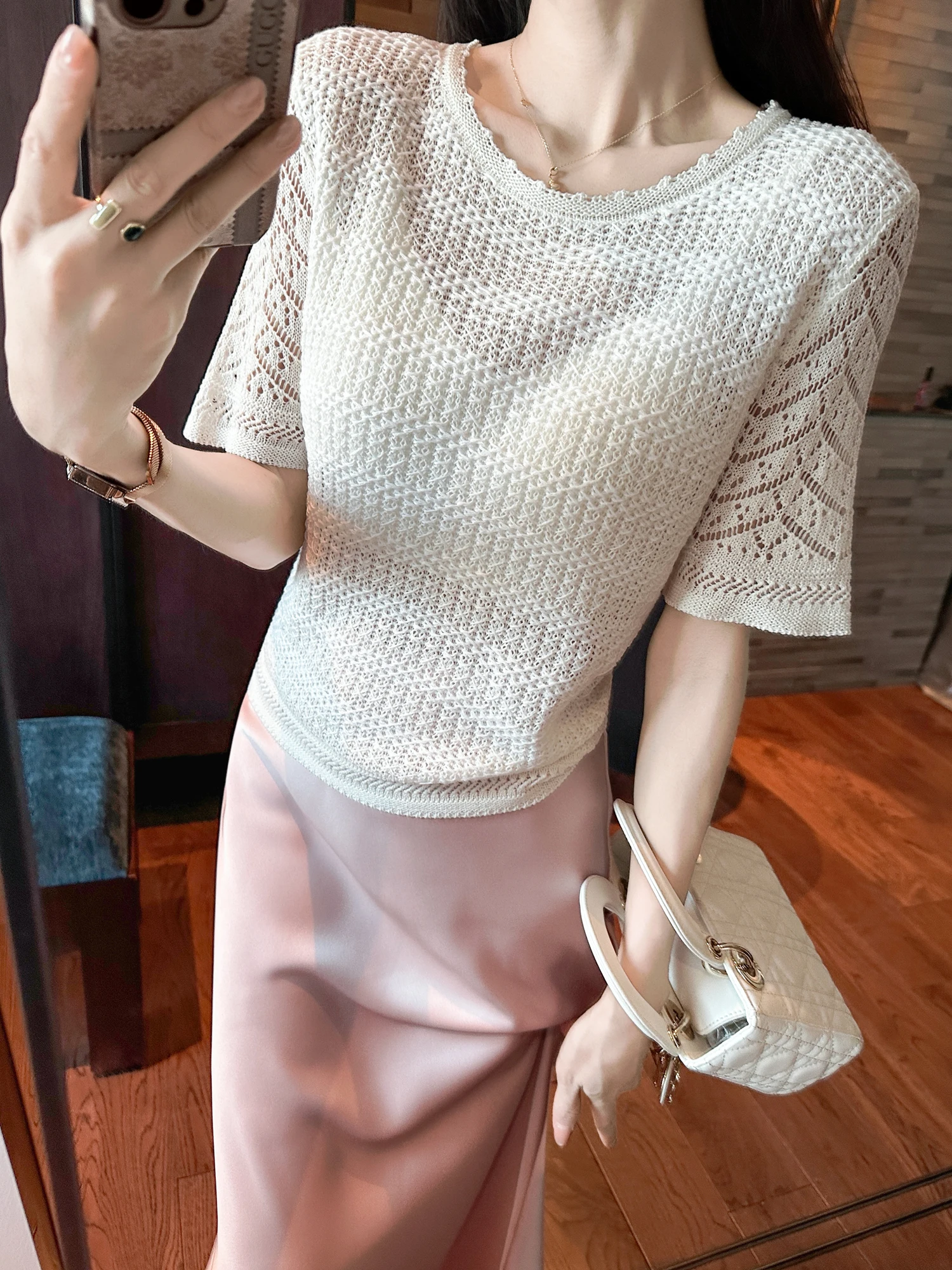 

High Quality Gold Ratio Soft Comfortable Summer Hollow Knitted Short Sleeve Women's Casual Style Commute Series Regular Fit K...