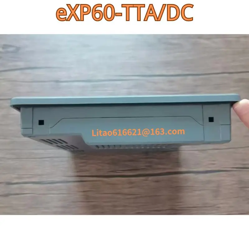 Pantalla táctil sin empaquetar, eXP60-TTA/CC, envío rápido