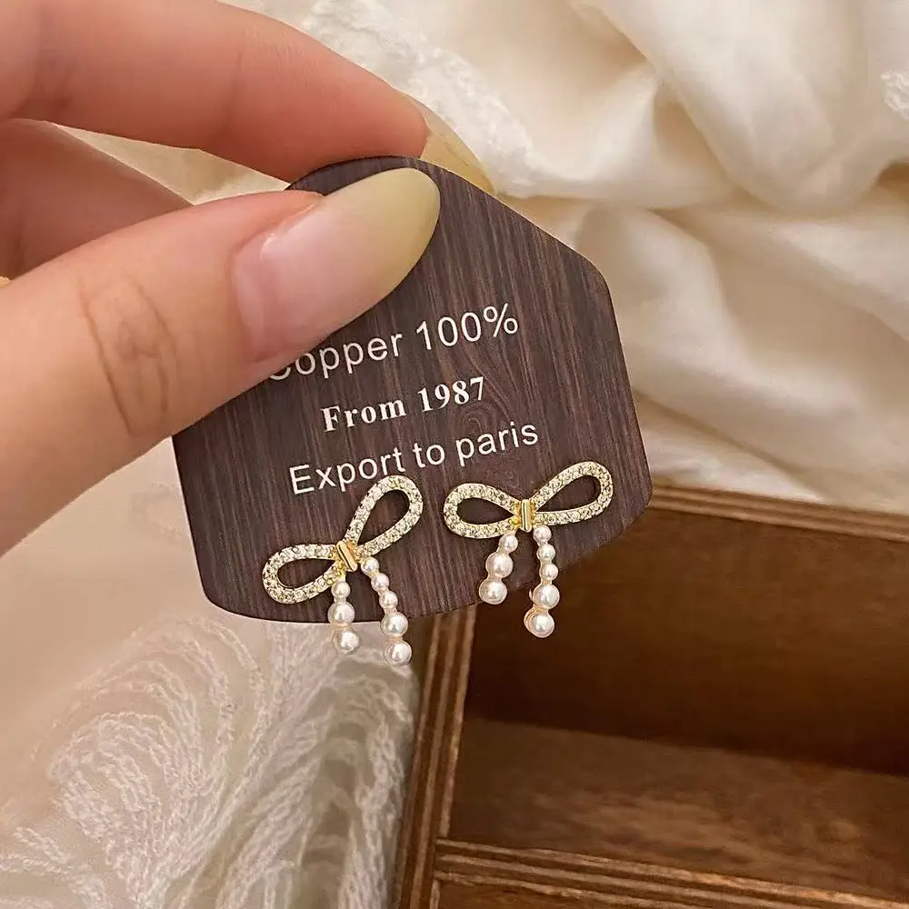 Sweet Exquisite French Pearl Zircon Bowknot Stud Earring for Women Girl Unique Minimalist Fashion Jewelry Vintage Accessories
