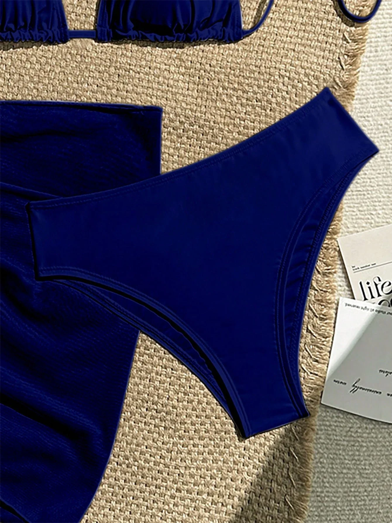 

Однотонный темно-синий комплект бикини из 3 предметов для летнего пляжного отдыха