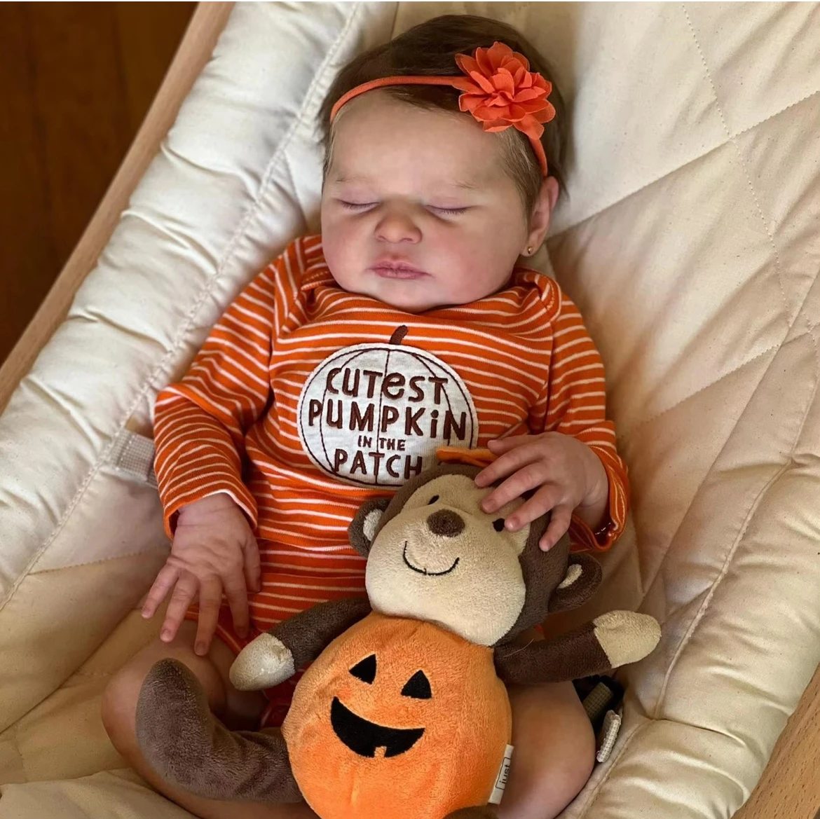 19-calowa Laura Deluxe Reborn Baby Girl - realistyczna twarz śpiąca |   Ręcznie szyte stroje Couture |   Bezpieczny i przytulny prezent dla dzieci