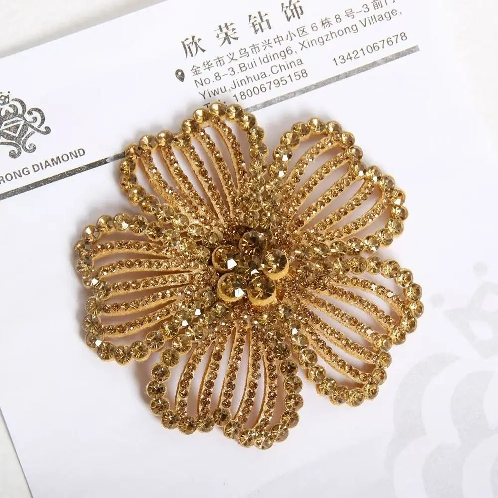 Fashion 8cm Rhinestone Brooch DIY Exquisite Corsage Flower Clothing Patch for Birthday Parties Weddings and Banquets Cloth
