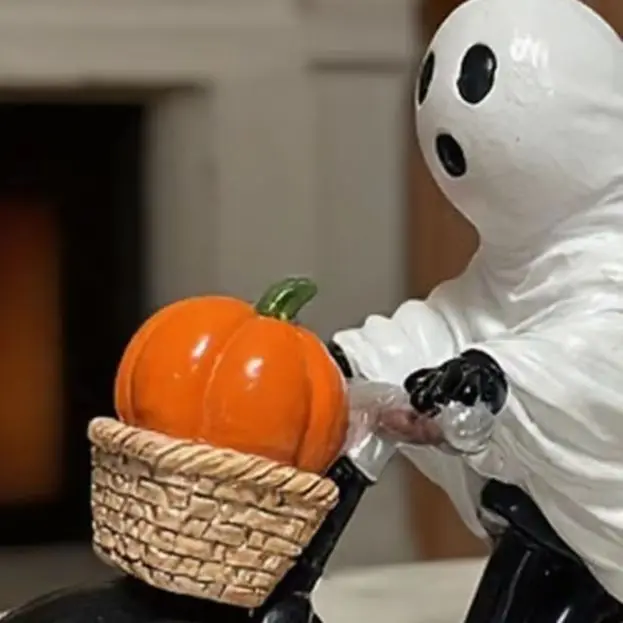 Halloween Ghost Riding Motorcycle Figurine, Novelty Rider Ghost Resin Statue with Pumpkin for Indoor Home Desk Tabletop Decor