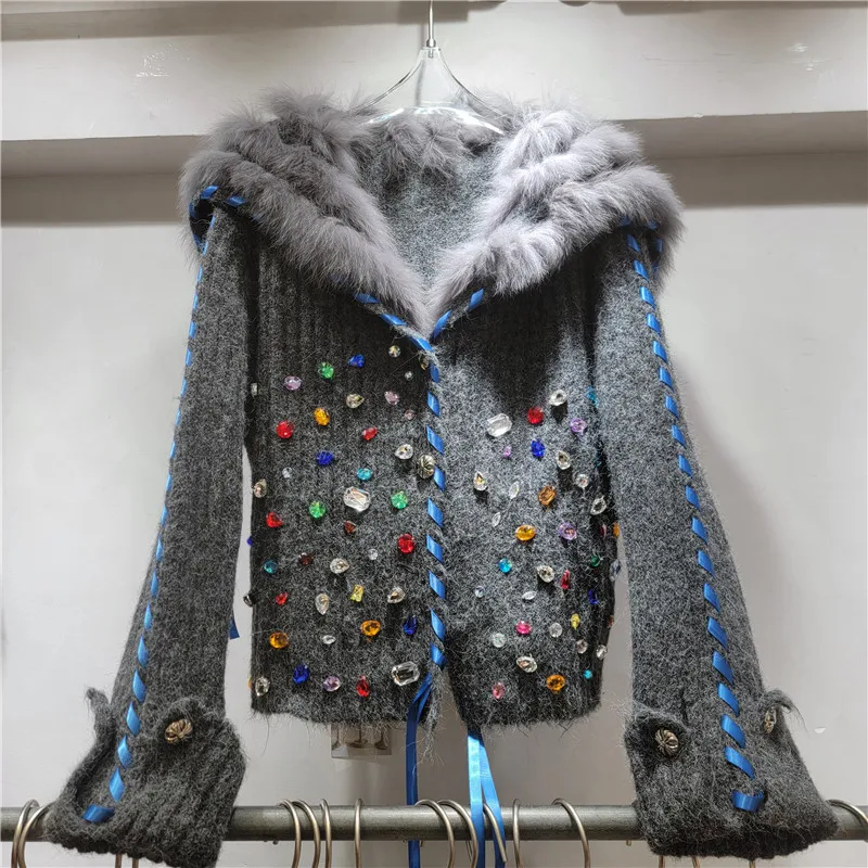 Industria pesante Diamante colorato Peluche Colletto blu scuro Cardigan corto Giacca monopetto lavorata a maglia moda casual Top Donna Autunno