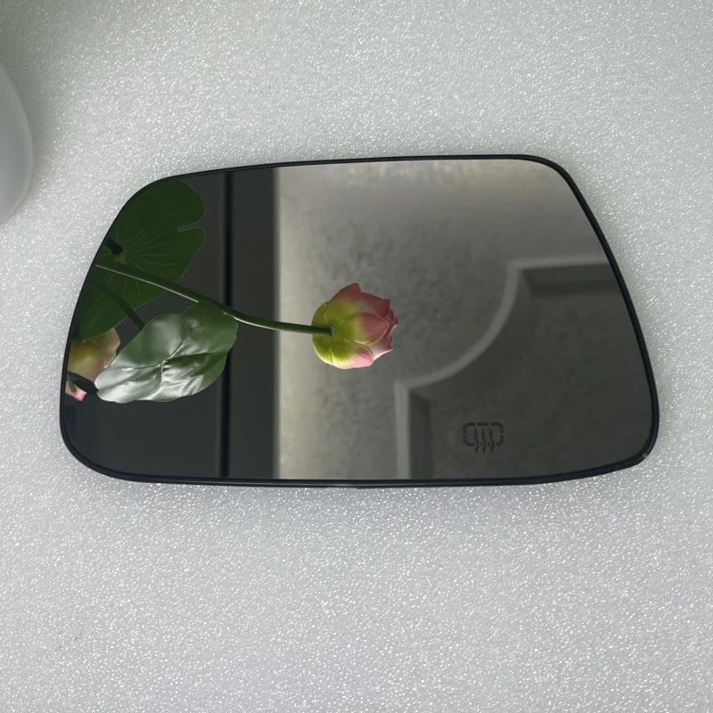 

Heated glass rearview mirror lens for Jeep Grand Cherokee US version 2005-2010 models Car heating of the windshield