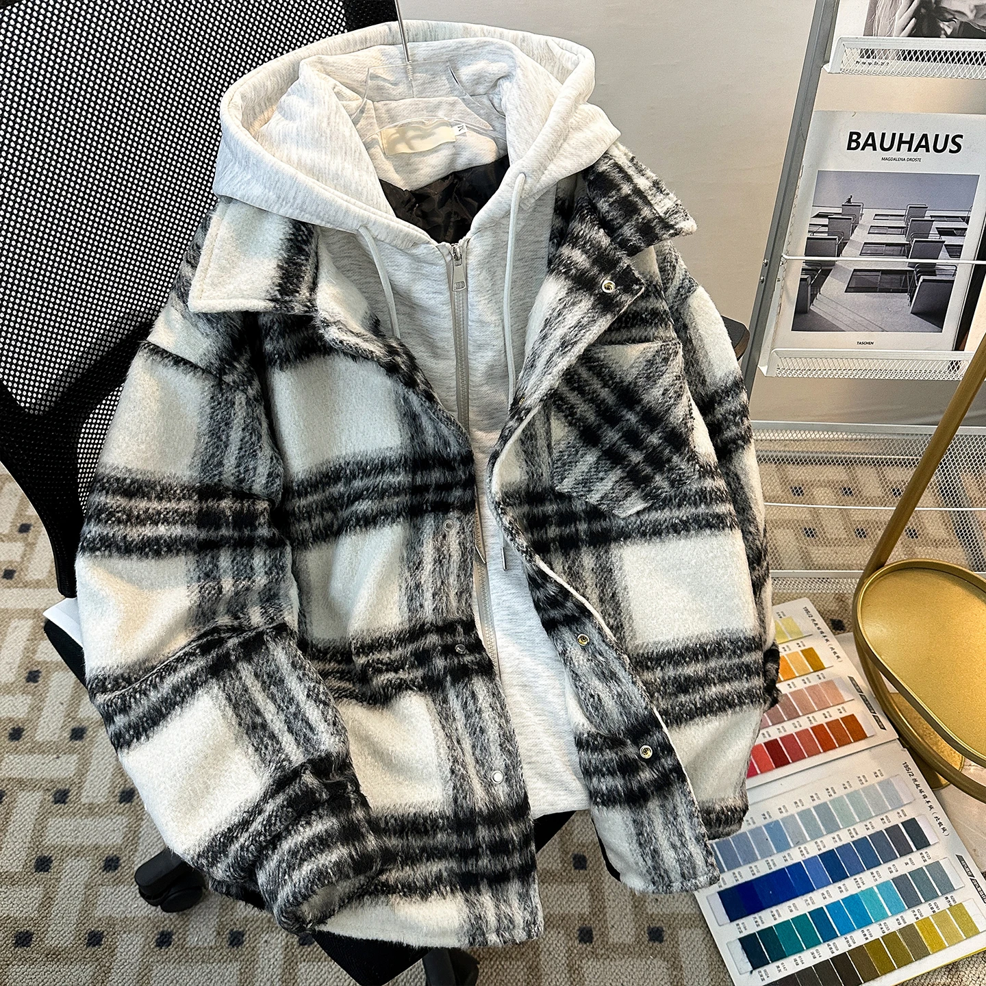 

Thiened Cotton Woolen Plaid Jaet Men's Autumn Winter Warm Casual Sle Retro Fraance Sle Coat for Men And Women