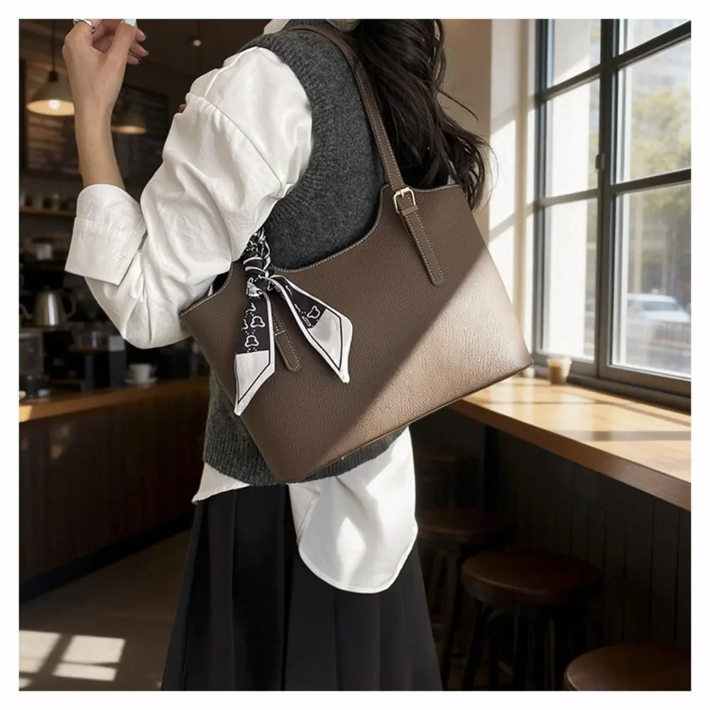 2026 Popular Trendy Large Capacity Tote Bag Crossborder Multipurpose Commuter Underarm Shoulder with Silk Scarf