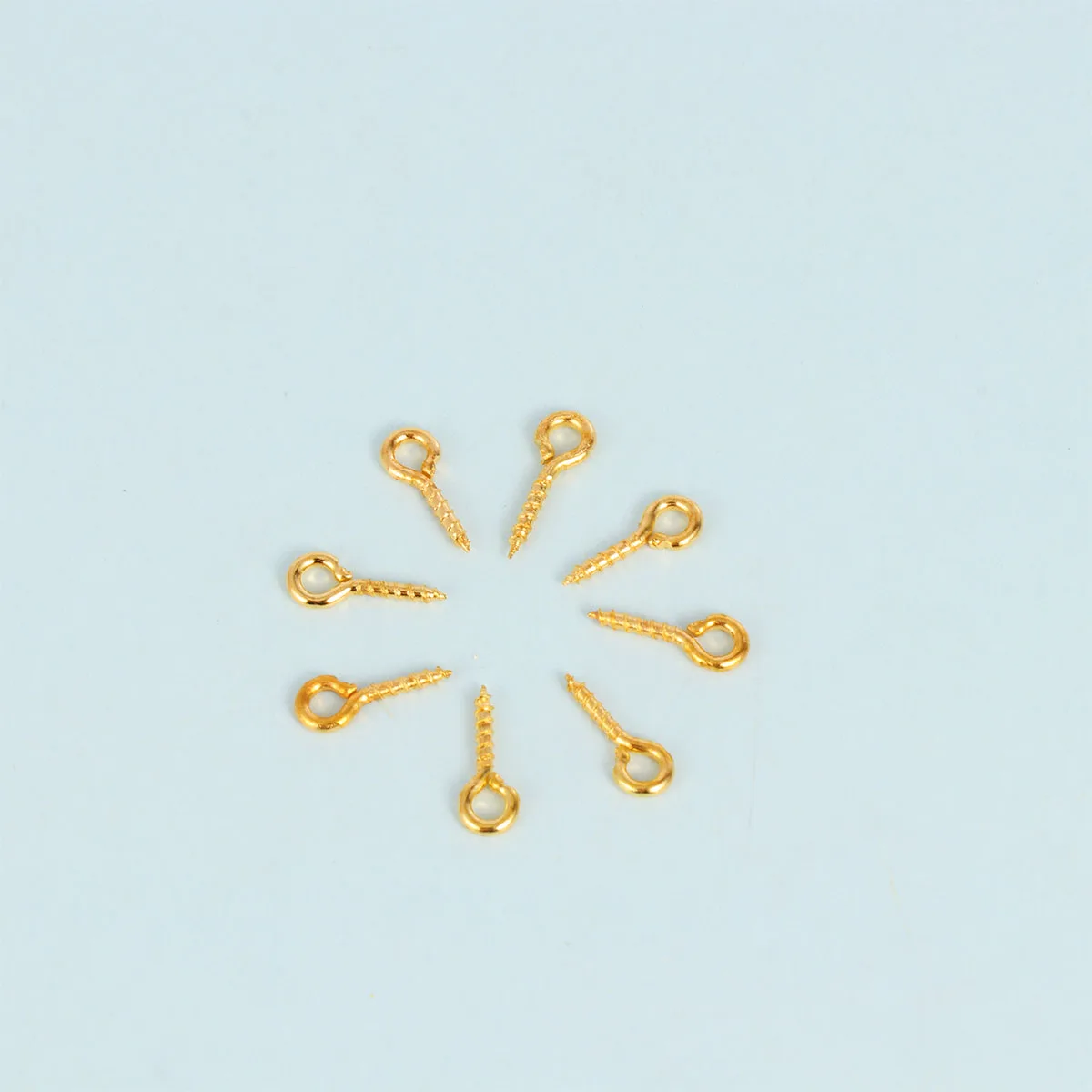 

600 pcs Long Screws Round Eye Screw Metal Fasteners for Wood Crafts DIY Jewelry Hanging Photos Clay Sculptures Sheep