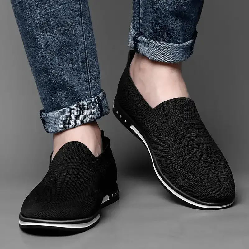 Mężczyźni buty lekkie buty sportowe mężczyźni moda buty do chodzenia na co dzień oddychające Slip on męskie buty wsuwane mężczyźni Sneakers 2022 nowe