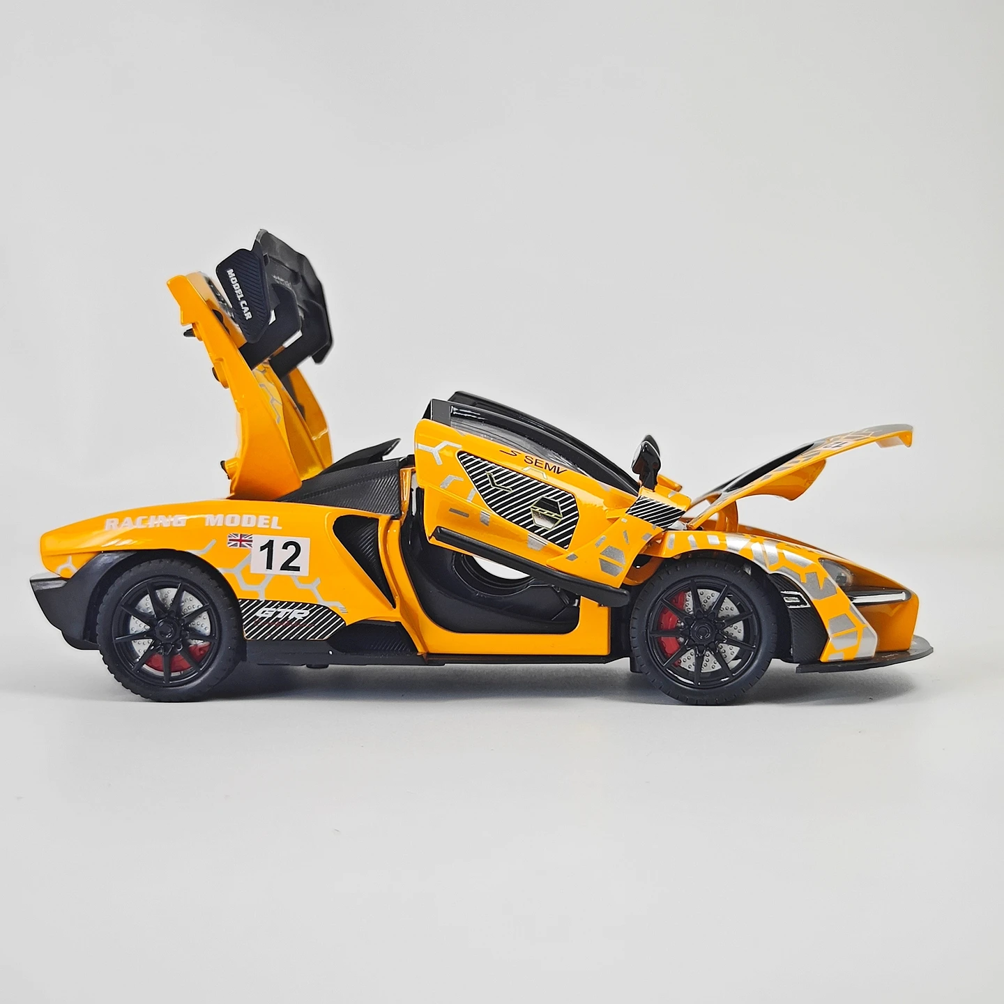 1:24 Simulation McLaren Senna Flower Edition Alloy Car Model, Doors and Engine Lid, Trunk Can Open, Sound and Light Gifts