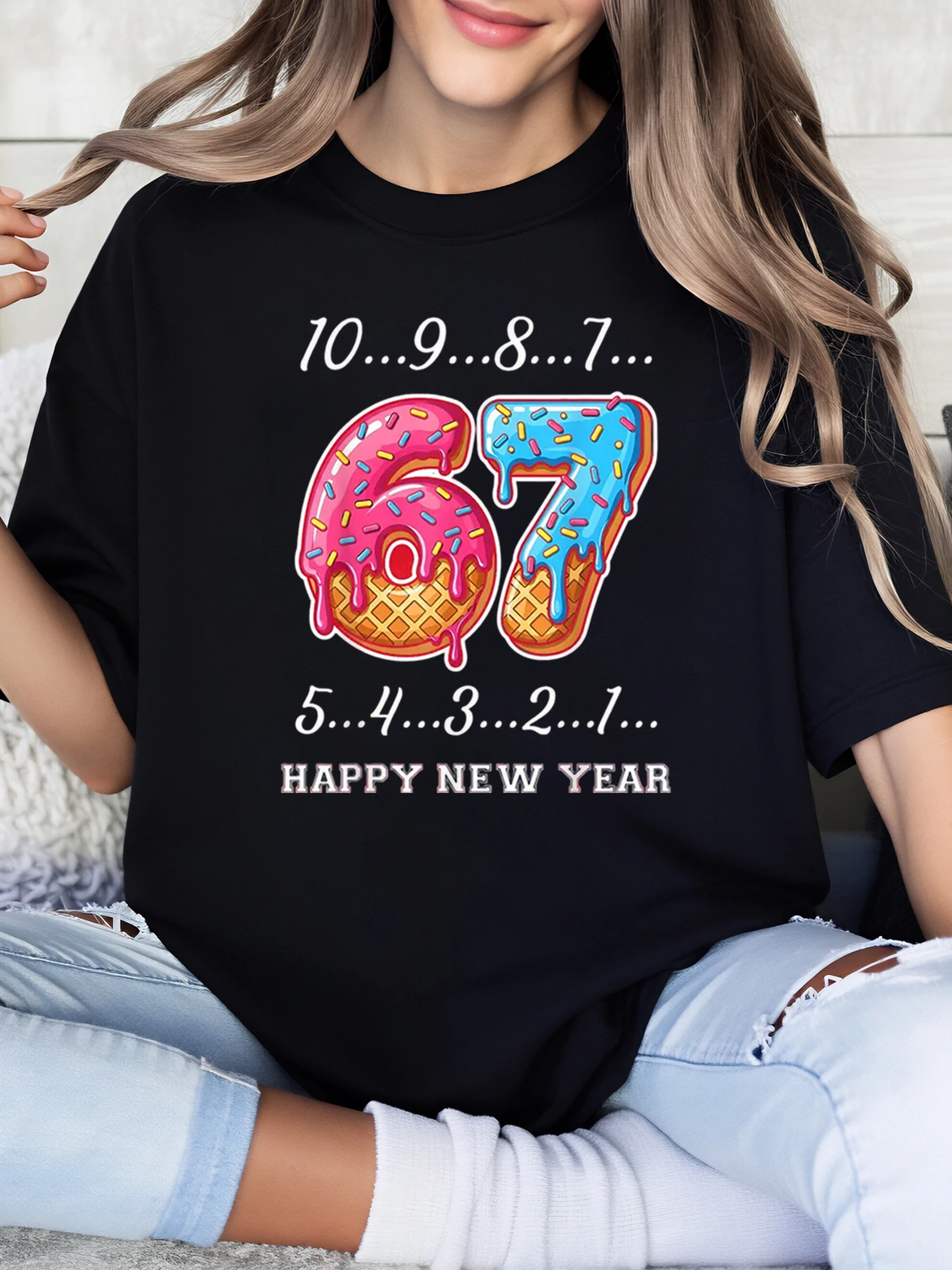 

Donut Number 67 Countdown Happy New Year Print T-Shirt Women Casual Party Celebration Black Plus-Size