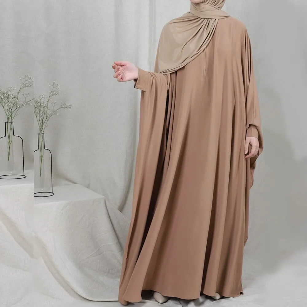 New Hot Selling Women Bat Sleeved Long Sleeve Loose Robe Dress in A Variety of Colors