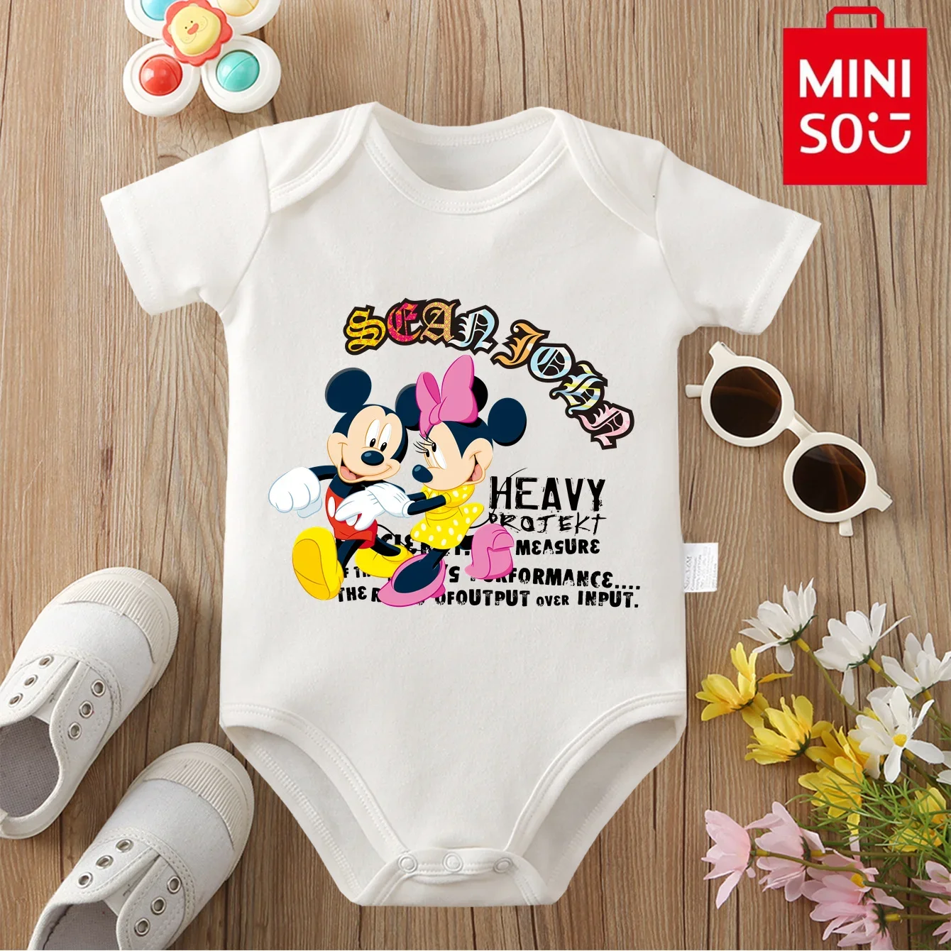 

MINISO&Disney Jointly Signed Soft 100% Cotton Baby Clothe Onesie Bodysuit Mickey Mouse Cartoon Print for 0 To 12 Months Newborn