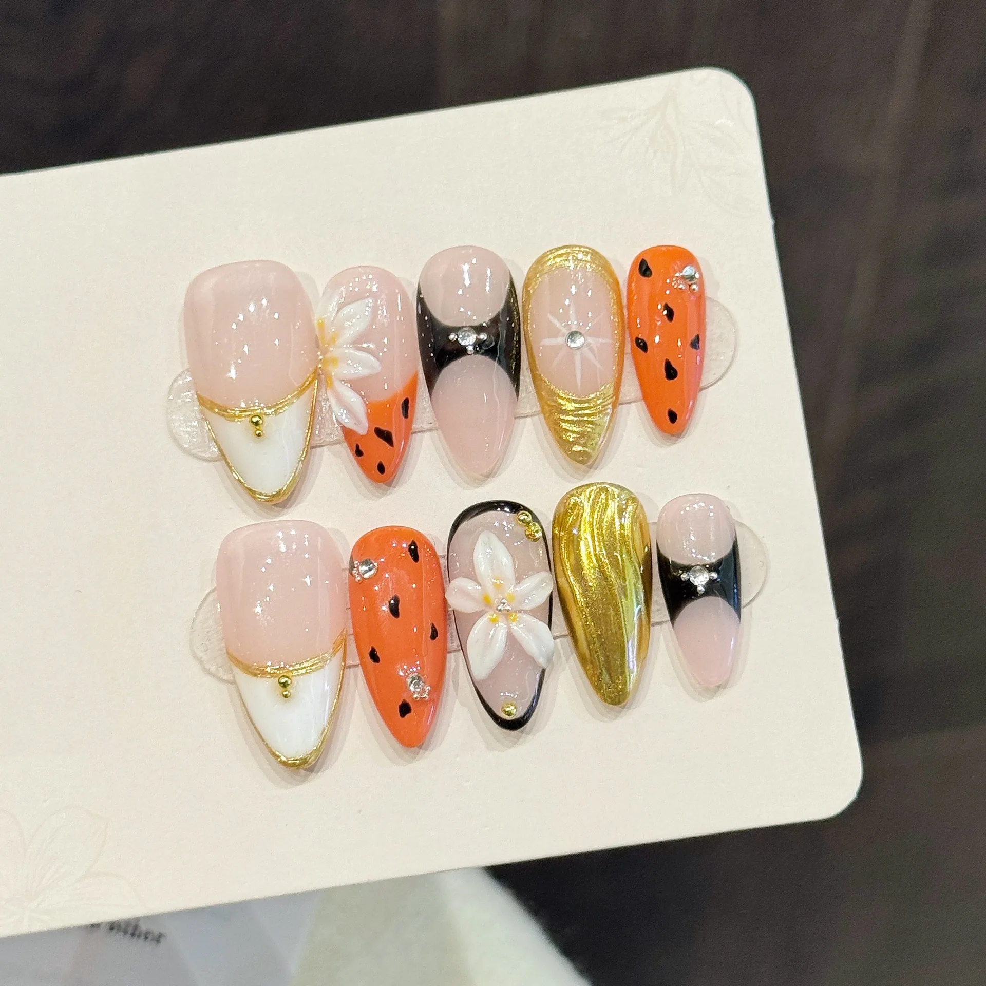 

10PCS Luxury Handmade Press On Nails Beach Waves Almond Design 3D Floral Art False Nails for Women With 4-PIECE Tools Tabs