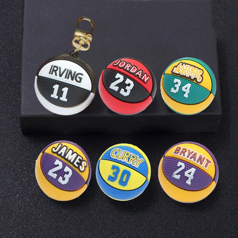 Модные брелки из ПВХ в виде баскетбольных звезд с именем мяча для фанатов, спортивные подходят для мужчин, подвеска для телефона в виде автомобиля, подарки друзьям