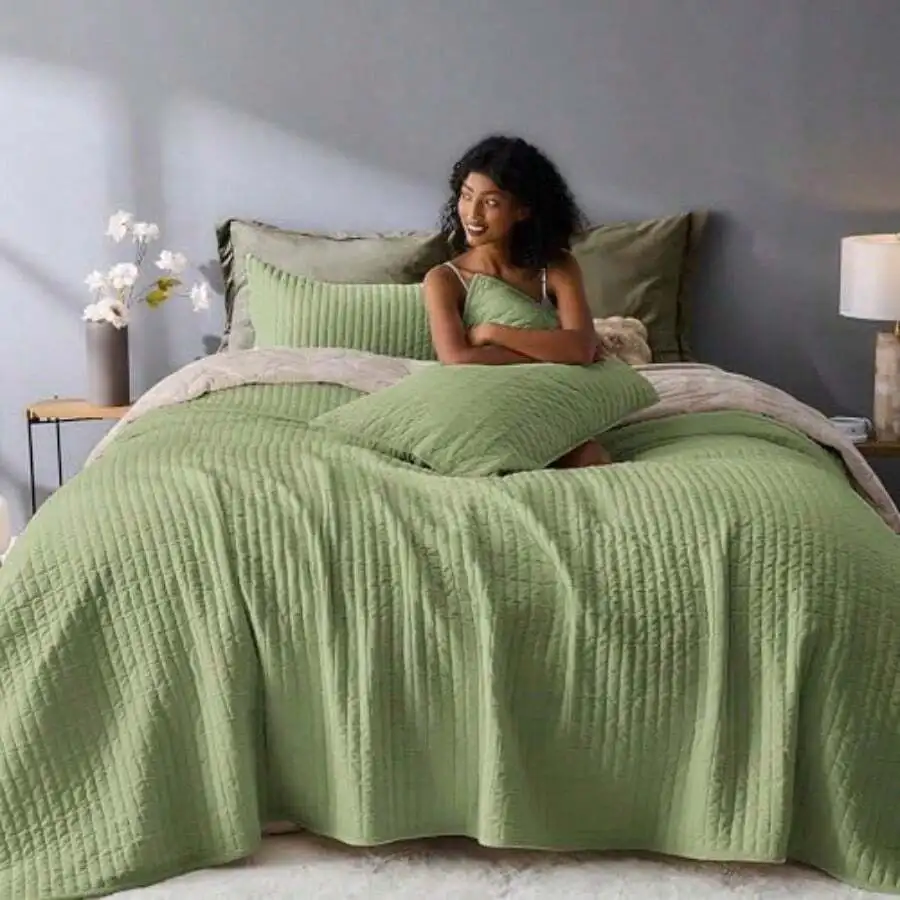 

Sage Green Quilt Set King Size Soft Fluffy Channel Stitch Lightweight Bedspread For Adults