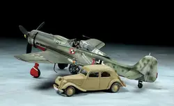 Tamiya 25213 1/48 Scale Focke-Wulf Fw190 D-9 Jv44 W/Citroen Traction 11Cv Car