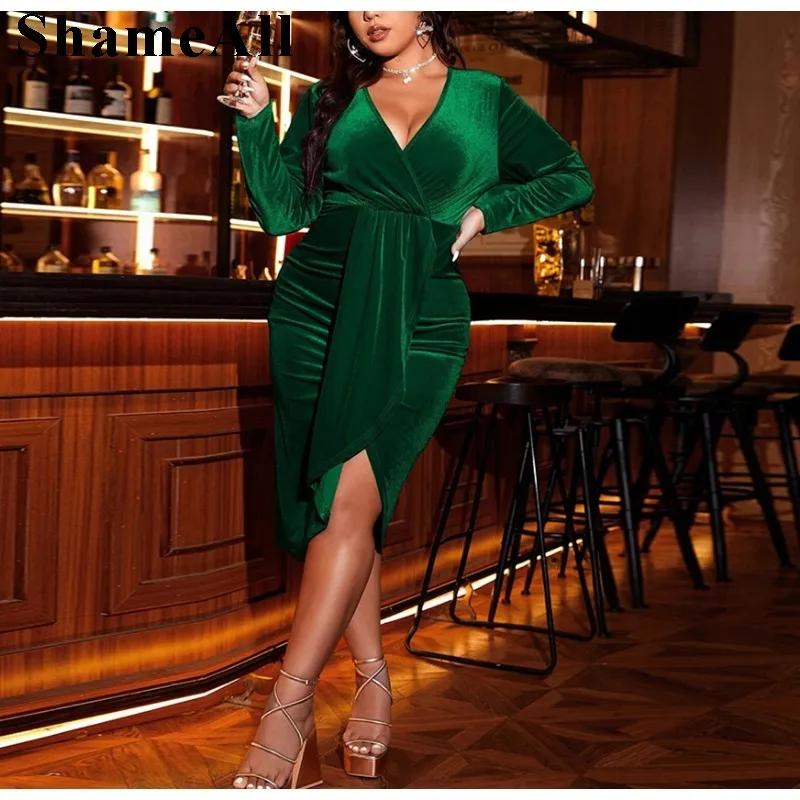 

Women's Plus Size Surplice Neck Wrap Hem Velvet Dress