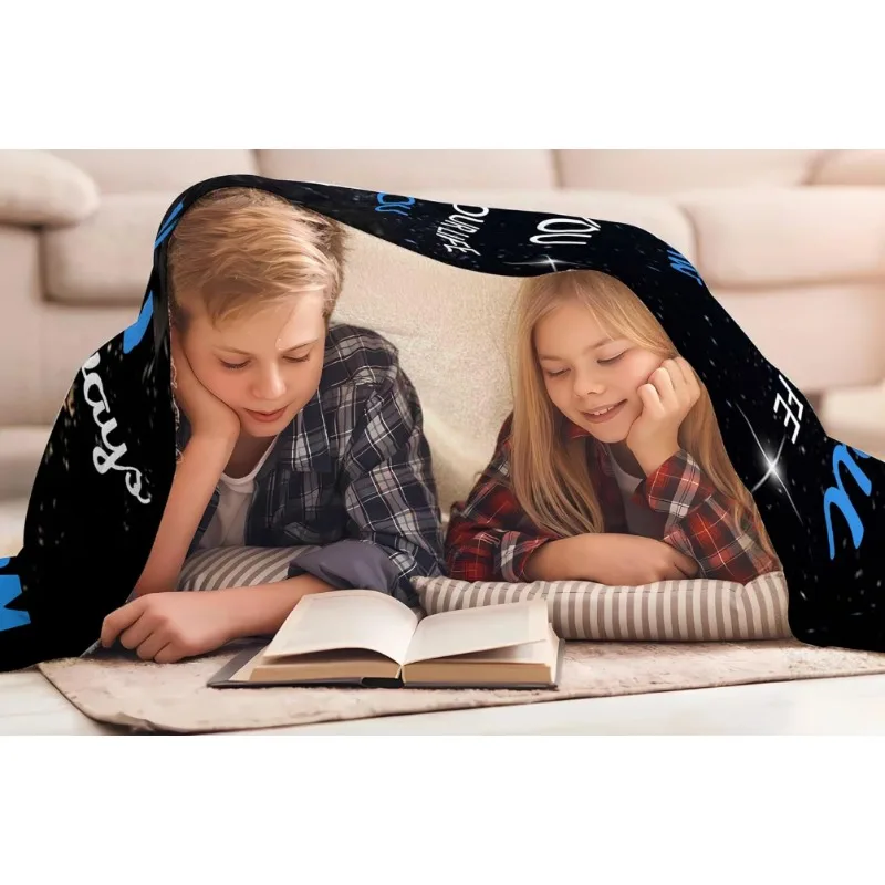 البطانيات المقدمة من قبل الوالدين إلى ابنه؛ هدايا عيد الميلاد لابنهم؛ بطانيات الأسد المقدمة من قبل الوالدين إلى ابنه. #4