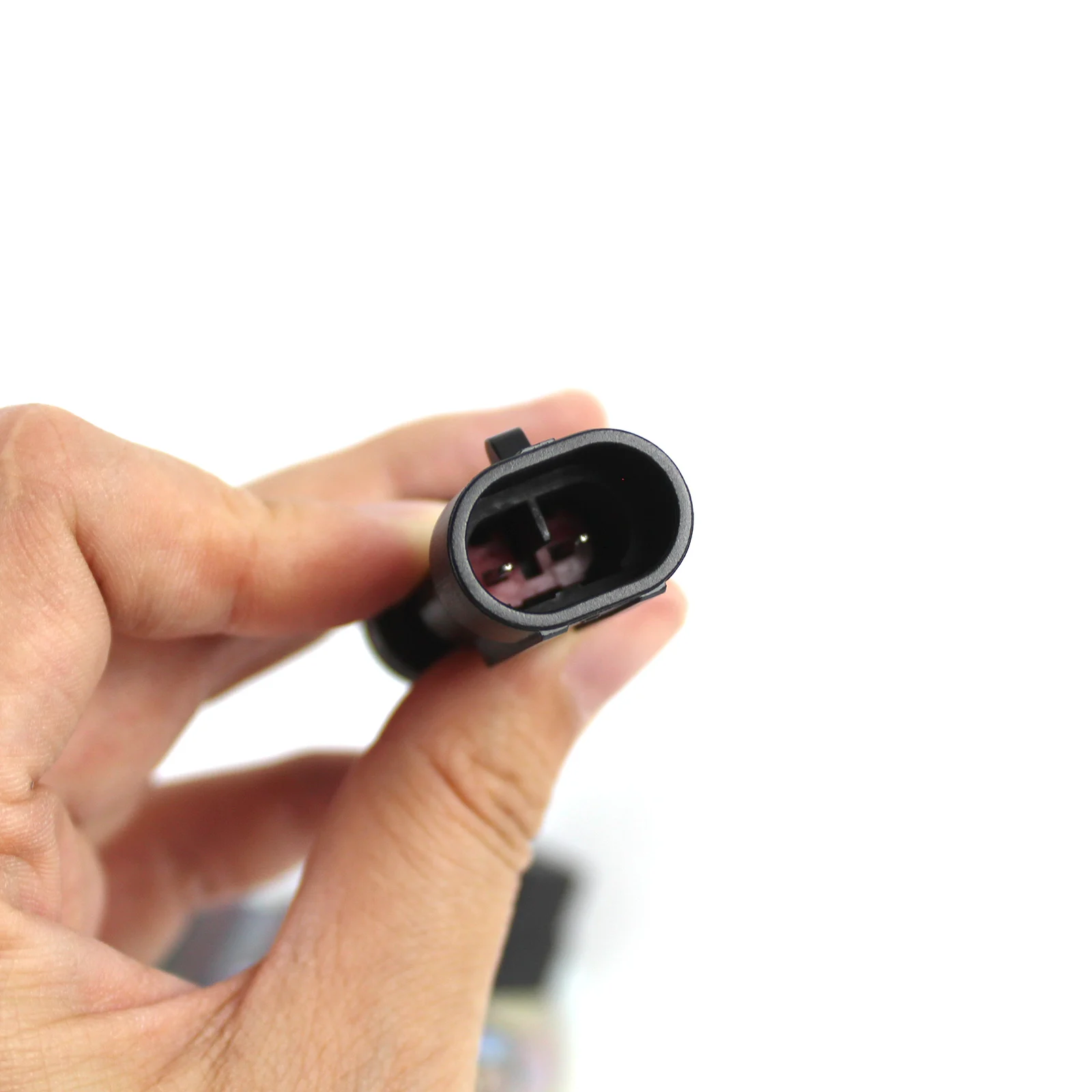 โซลินอยด์ตัดน้ำมันเชื้อเพลิง 12V รุ่น 04287583 04287116 04102390 สำหรับเครื่องยนต์ DEUTZ รุ่น 1011 2011 อะไหล่เครื่องยนต์