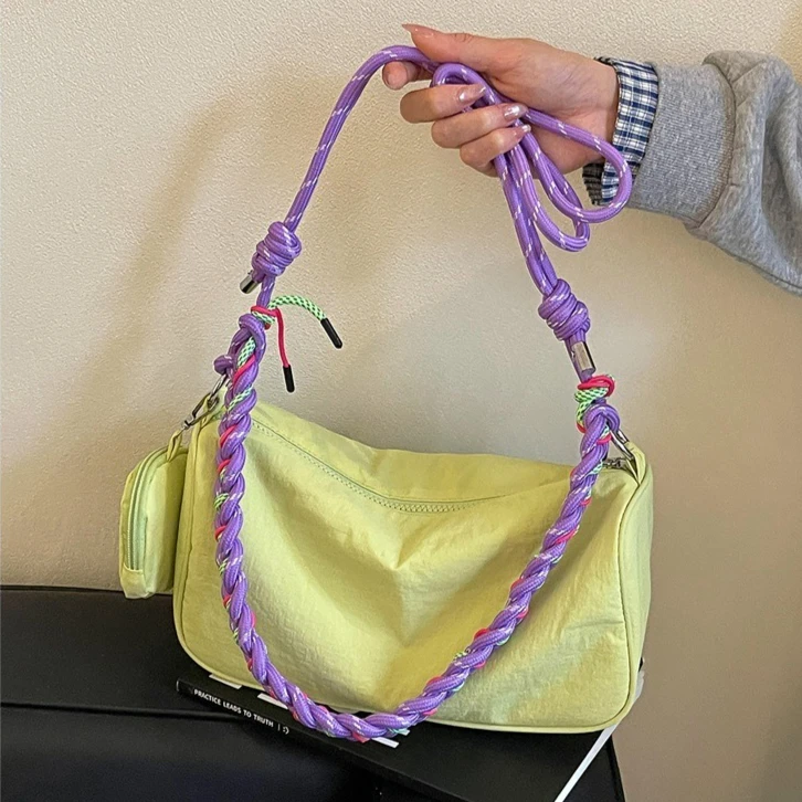 Dopamine Crossbody Messenger Bag, Suitable for Women Woven Strap Handbag and Wallet, Ideal for Daily Commute, Short Trips
