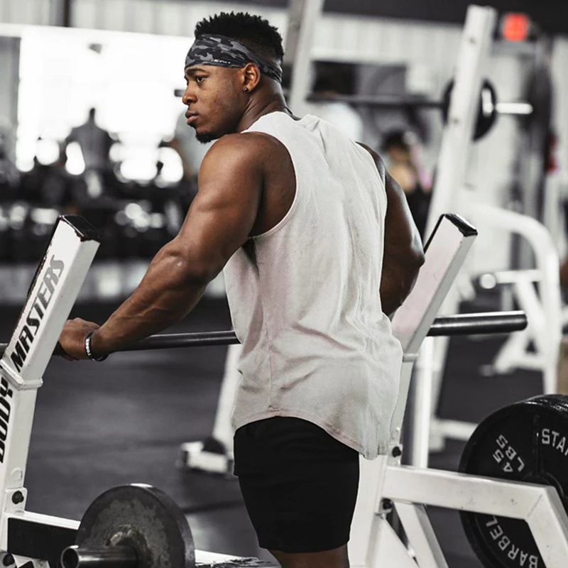 

Мужские жилеты для бега, летние однотонные сетчатые быстросохнущие тренировочные спортивные дышащие майки для фитнеса, футболка без рукавов для спортзала, майка