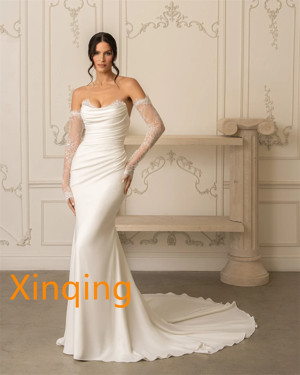 ชุดแต่งงานสีขาวเซ็กซี่แบบกำหนดเอง ชุดแต่งงานงานหนักที่หรูหรา ชุดแต่งงานแบบไม่มีสายหนัง ชุดสำหรับโอกาสพิเศษ