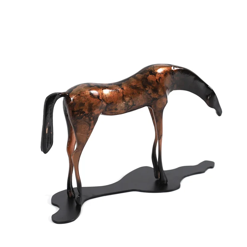 Modern New Chinese Style Thousand Miles Horse Resin Ornament Abstract Geometric Cloud Sculpture Luxury Soft Furnishing Decor