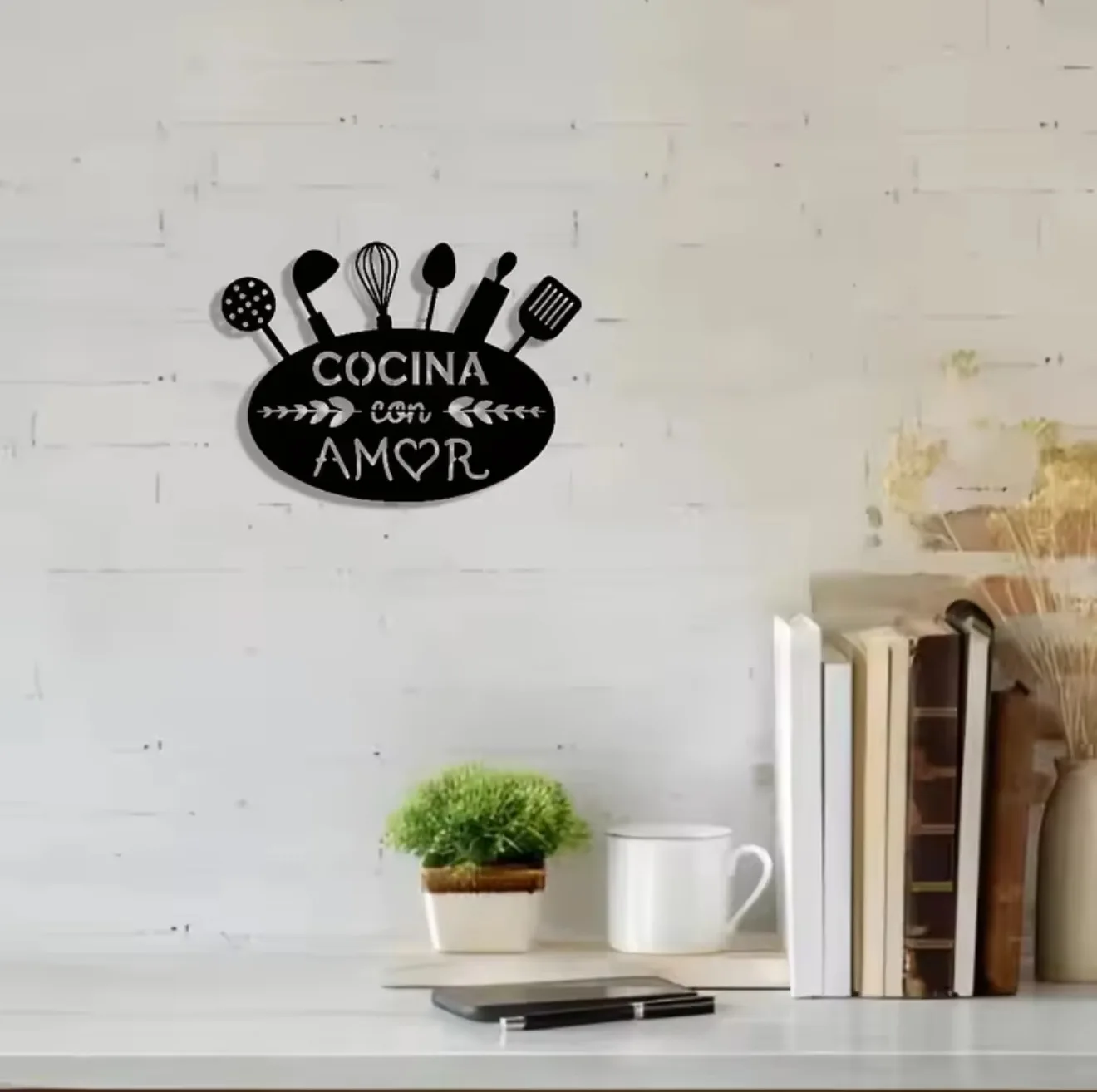 Metal Kitchen Wall Art, Cooking Utensils Design, Spanish Quote Sign for Kitchen, Cafe, Bar, 1Pc