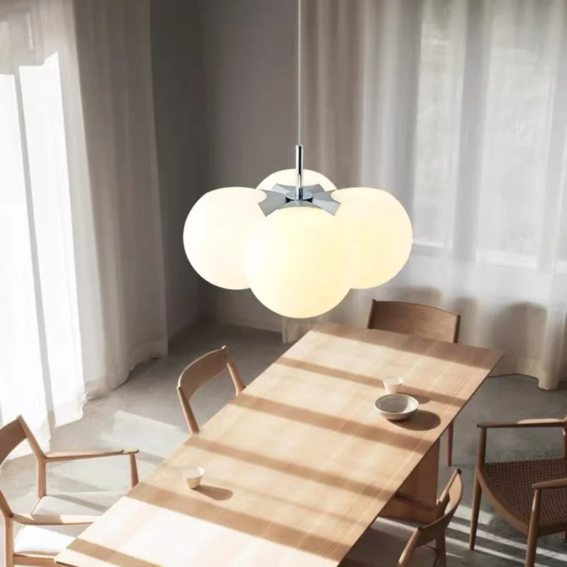 Ltalian Minimalist Creamy Style Ceiling Light Bubbles Balloons Milk Art Creative Lamps for Restaurant Home Decoration Chandelier
