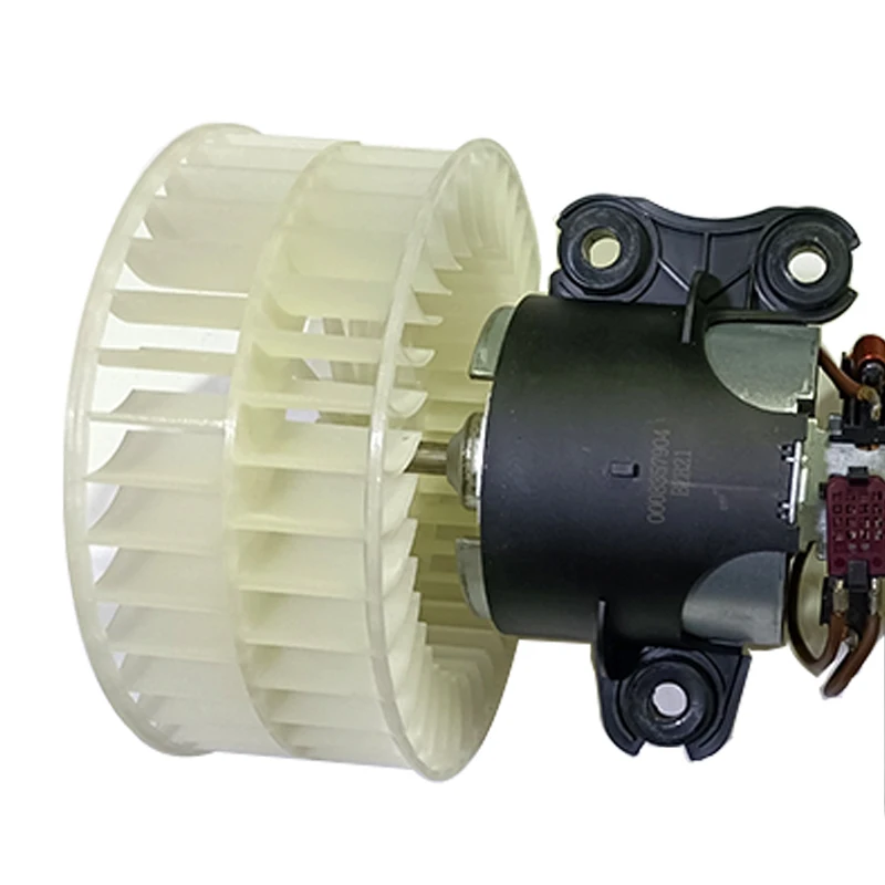 Xuzhiang  Auto Parts Car Engine Blower Motor for W639 W636 000 835 79 04  OE 0008357904