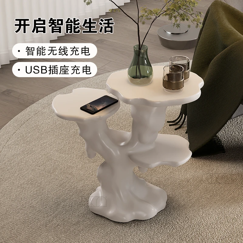 

Stalactite black small coffee table living room bedside wireless charging corner table