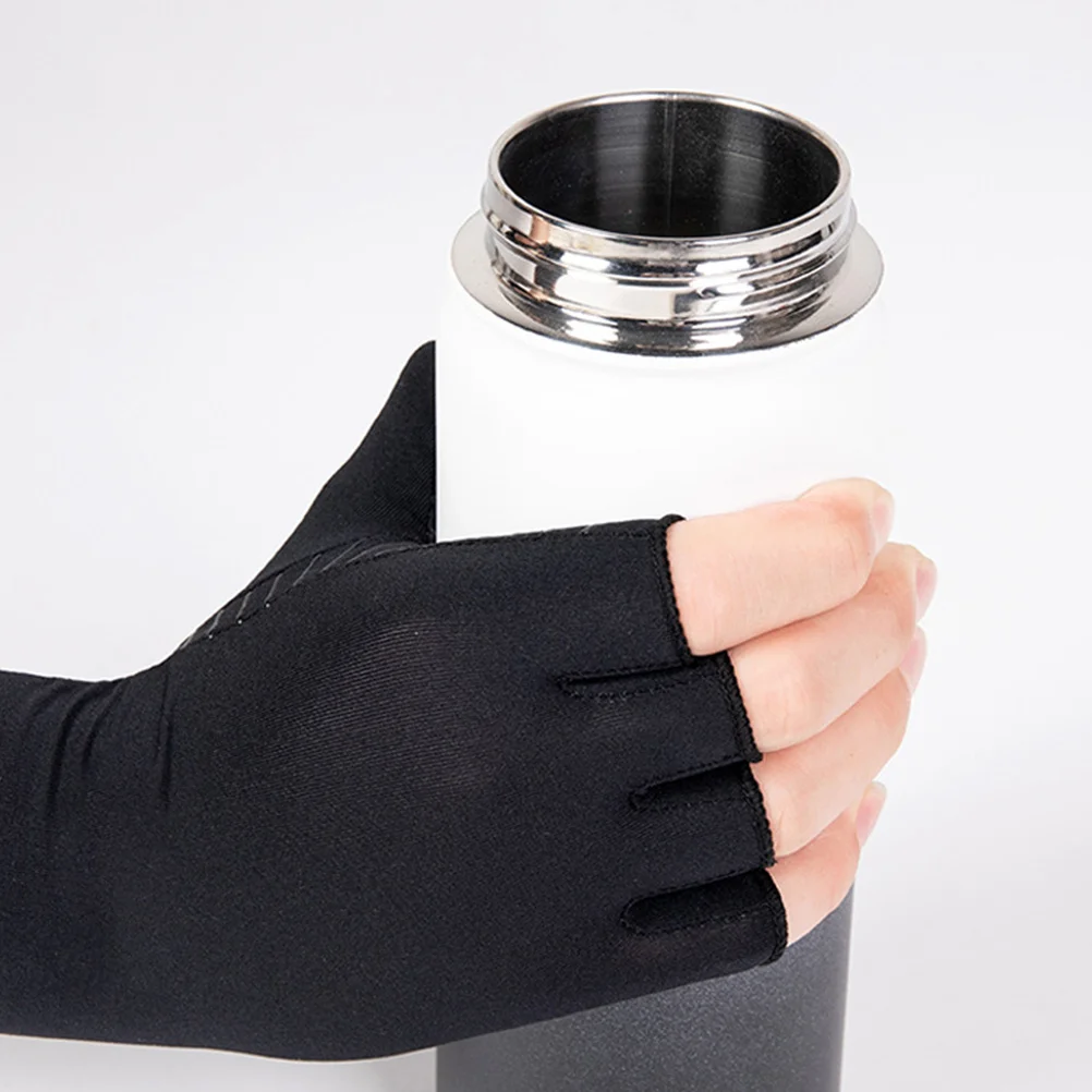 

1 пара нескользящих спортивных перчаток для фитнеса, облегчения артрита, защита рук на половину пальцев для мужчин и женщин, бег, езда на открытом воздухе, рыбалка