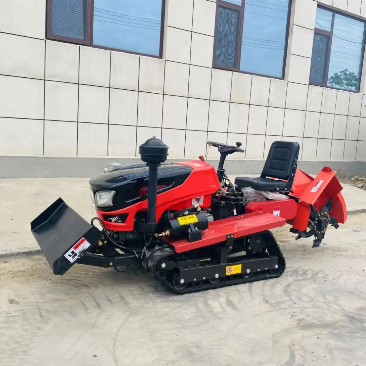 Top crawler orchard miniature agricultural crawler cultivator, agricultural diesel-powered cultivator has the best quality
