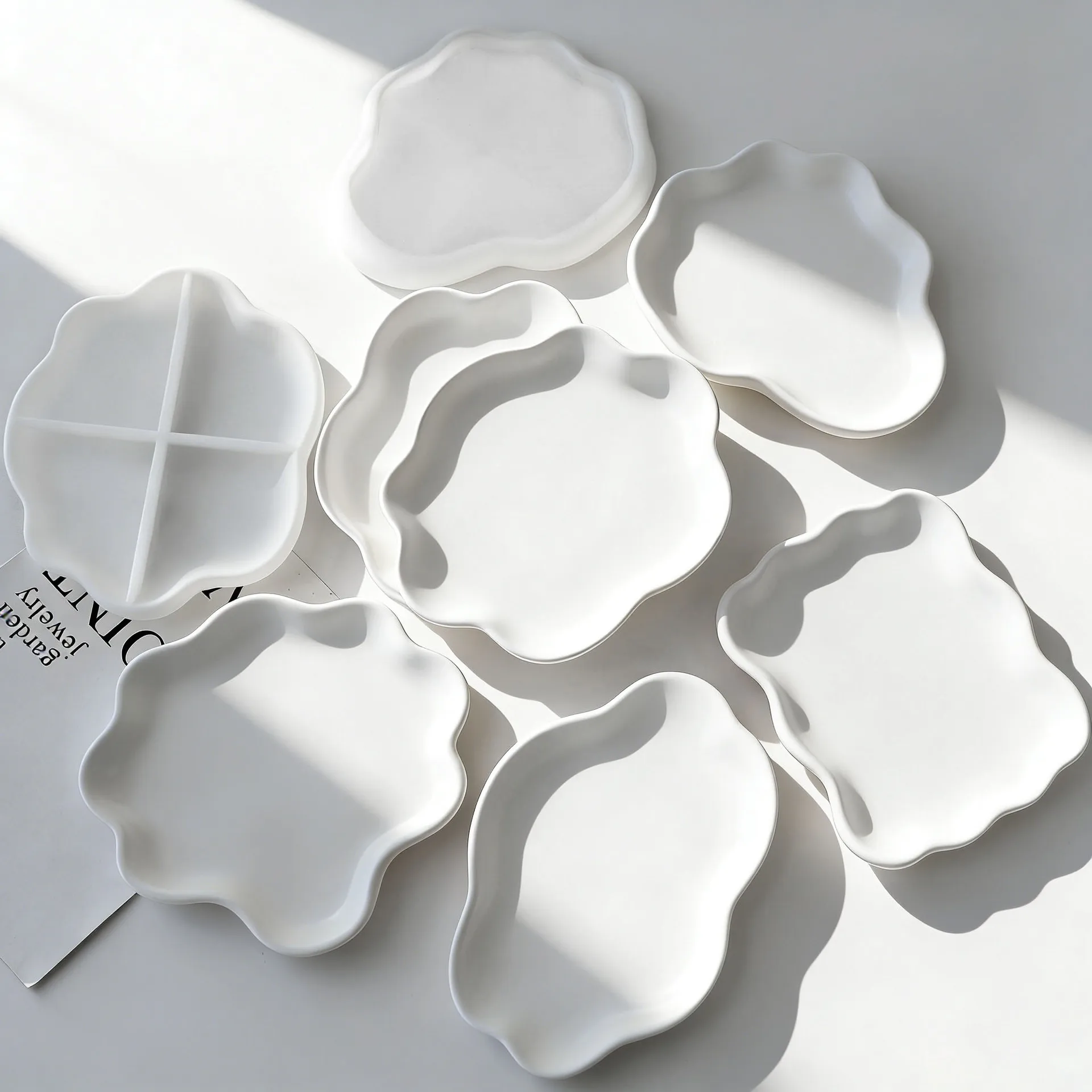 

DIY Geometric Wave Plaster Coaster Silicone Mold Handmade Epoxy Resin Gypsum Form Irregular Storage Tray Mould