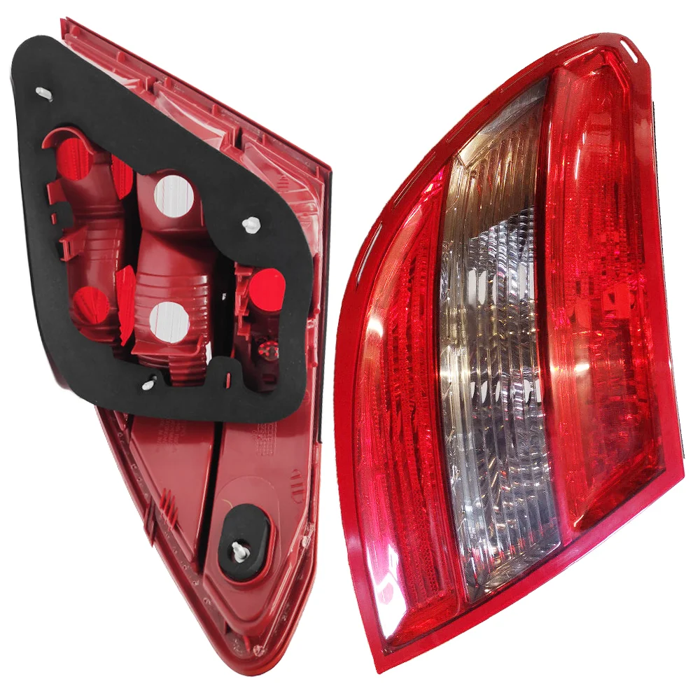 Suitable for Mercedes Benz C220 C200 C260 C300 C350 W204 rear brake Tail Lamp A2048202964 A2048203064 A2049068502 A2049068602