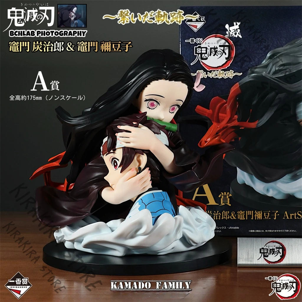

Demon Slayer Kamado Tanjirou Nezuko Official Cosplay Anime Bust Figurine Mascot Model Kawaii Accessories Gift Collect