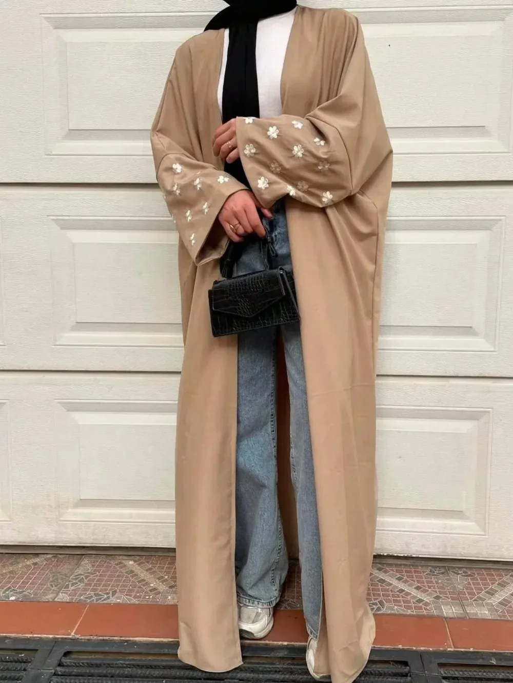 Djellaba Dubai Embroidery Open Abaya Kimono for Women Long Dress Cardigan Muslim Arabic Party Ramadan Kaftan Gown Jalabiya Robe