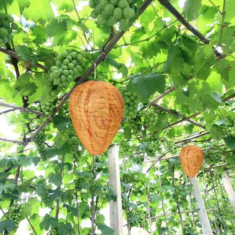 Insect Repellent Waterproof Wasp Nest Decoy Eco-Friendly Reusable Fake Wasp Nest Non-Toxic Hanging Beehive Lantern Outdoor