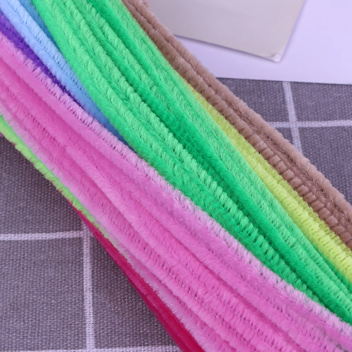 200 قطعة سيقان الشنيل اللامعة للأطفال DIY المشاريع الحرفية مرنة انحناء العصي التعليمية متعة زينة الحفلات مجموعة