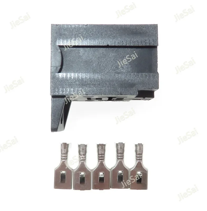 5 Pin 3334485008 Automotive Relay Base Holder Socket With Mounting Bracket For 5Pin Relays