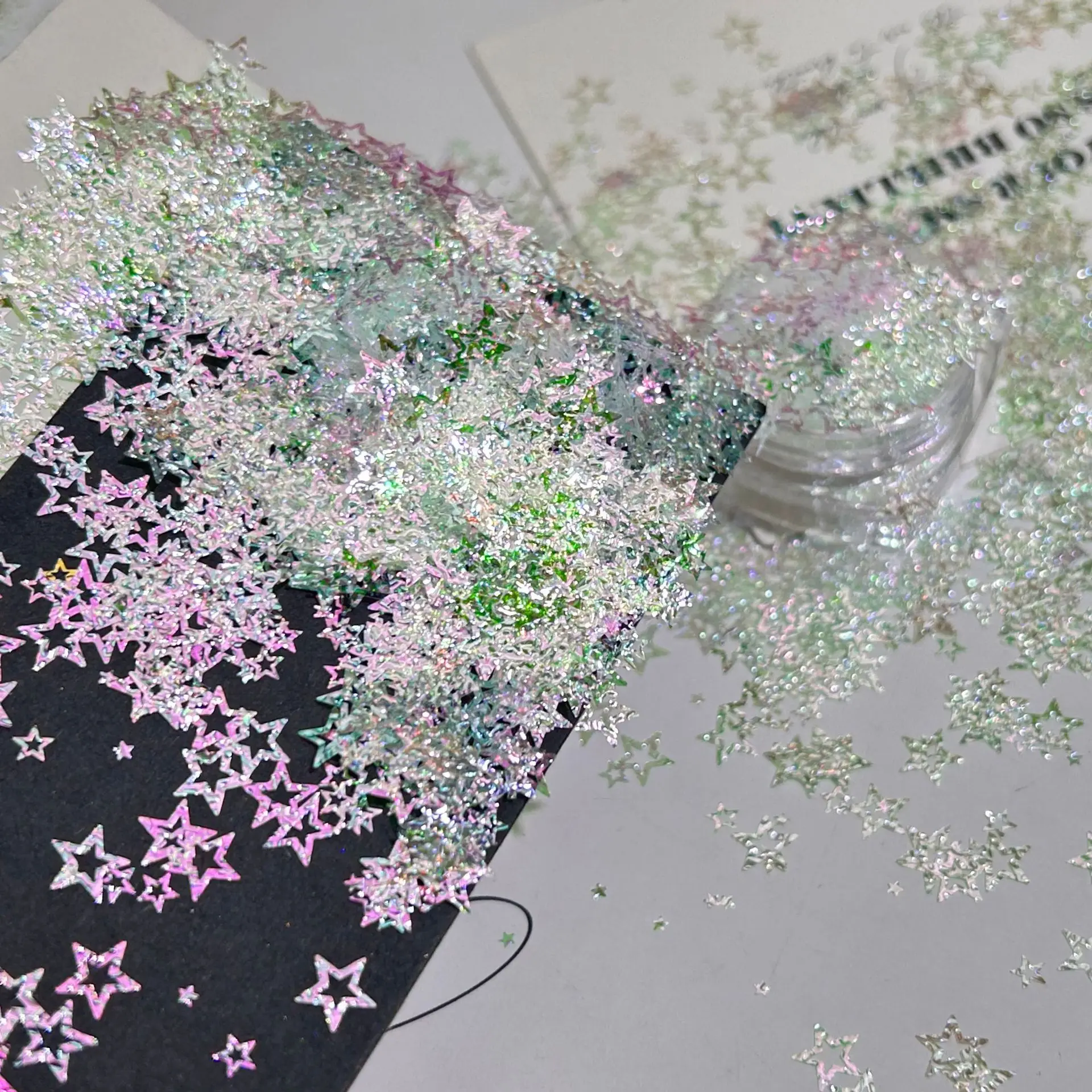 Nuovo scintillante blu glitter per unghie in rilievo farfalla sottile piccolo cuore stella cava Aurora rosa accessori per unghie decorazione fai da te