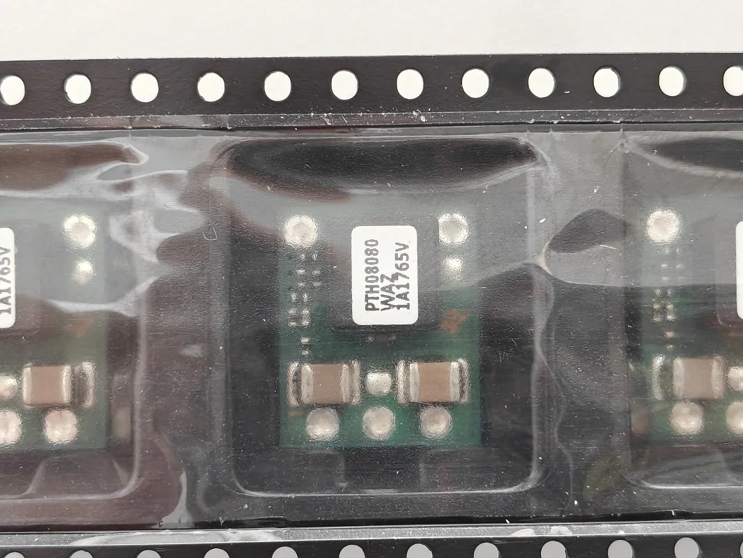 PTH08080WAZT مصادر الطاقة - محولات DC DC غير معزولة PoL Module 1 مخرج 0.9 ~ 5.5V 2.25A 4.5V - 18V مدخل