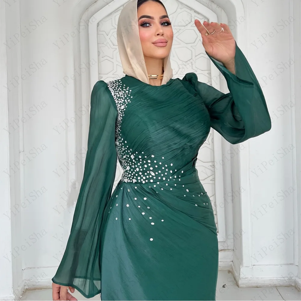 Maßgeschneiderte A-Linie-Abschlussballkleider, bodenlang, O-Ausschnitt, volle Ärmel, Abendkleid, modisches Kristall, schlichtes, drapiertes, lässiges Partykleid