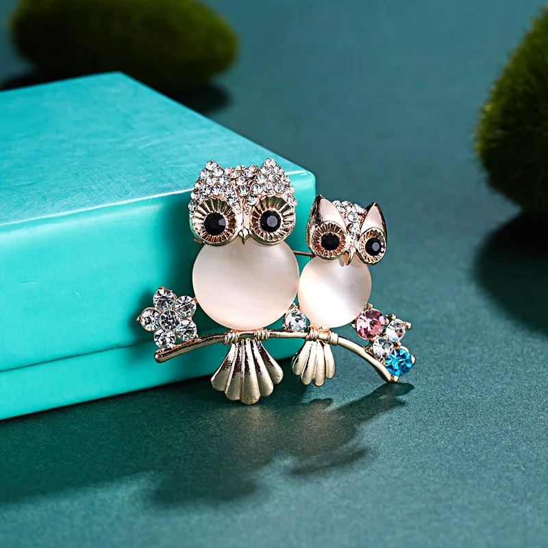 Lovely Owl Brooches Korean Trendy Rhinestone Brooch Badge Pin Bird Animal Party Casual Suit Decoration Badge Women Corsage Gifts