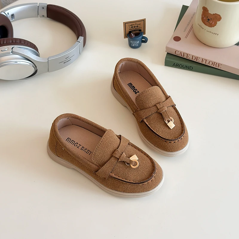 

New Loafer Shoes Children's Soft Leather Retro Lazy Boys Girls Step on Thick Sole Flat Bottom Moccasin Comfortable Single Shoes