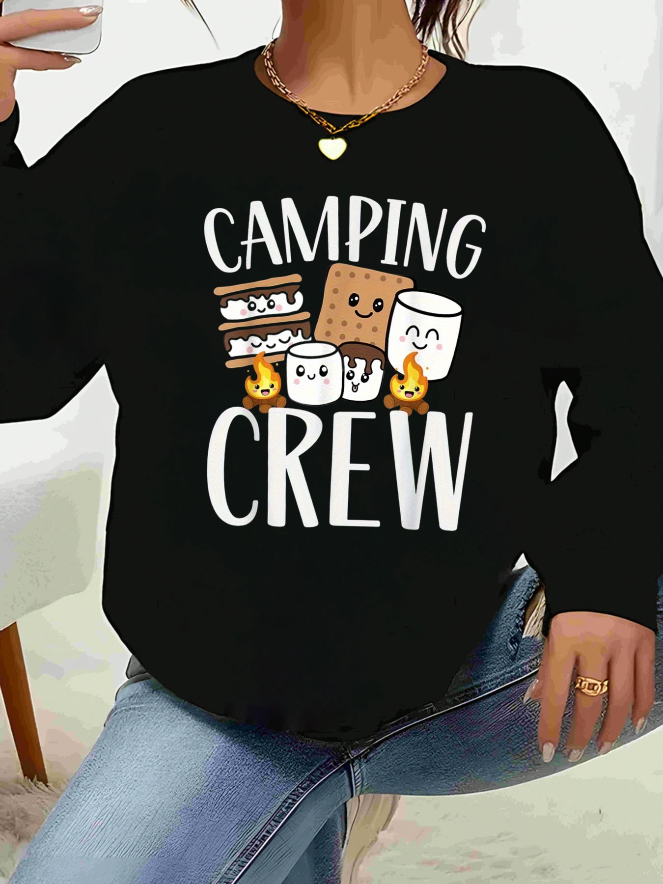 ملابس كاجوال بأكمام طويلة وطباعة طاقم التخييم في الهواء الطلق للنساء