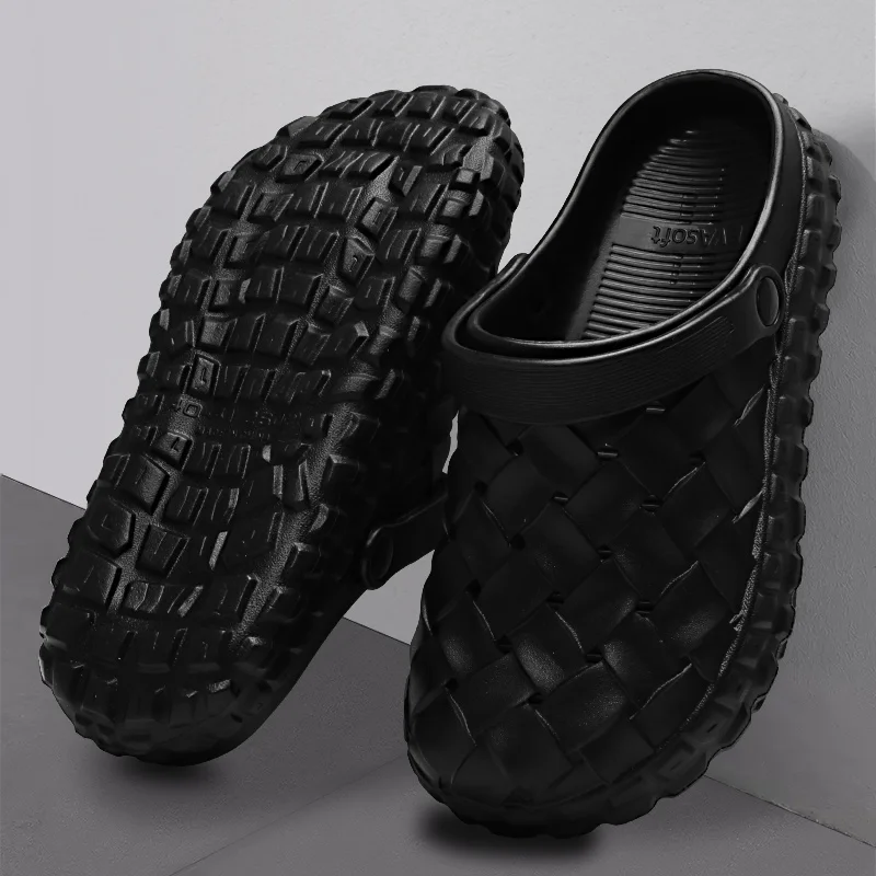 Men's EVA Clog Shoes Summer New Thick Bottom Anti-Slip Deodorant Toe Cover Beach Slippers Breathable Comfortable Sandals